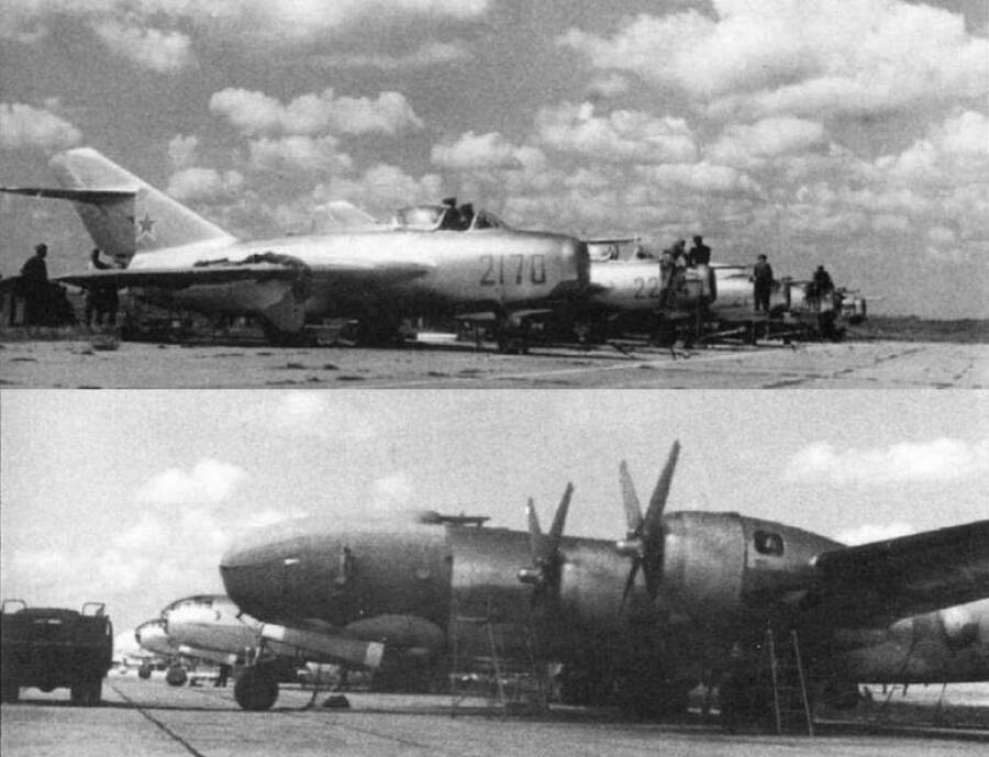 Оборудованные системой «Гарпун» (штоки над воздухозаборниками) истребители МиГ-15бис (верхнее фото) и участвовавшие в программе бомбардировщики-буксиры Ту-4 (нижнее фото). Начало 1950-х годов