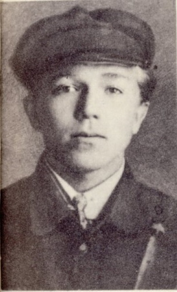 Студент Тюменского агротехнического техникума Николай Кузнецов в 1928 году