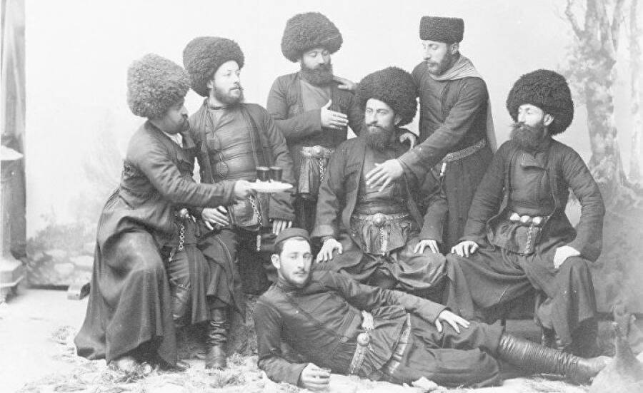 Военная миссия по русским правилам: из истории казачьей бригады персидского шаха