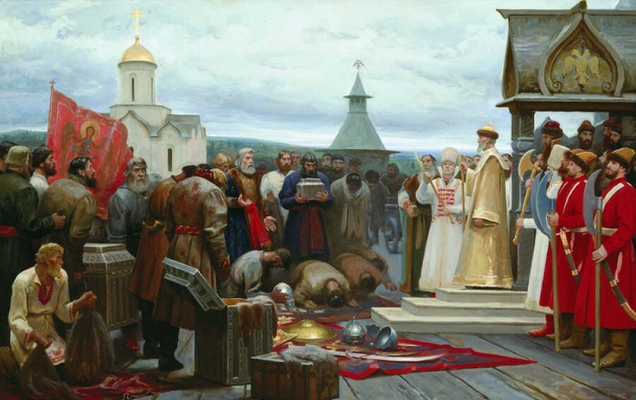Одарить по-царски: какие подарки получали и преподносили русские правители