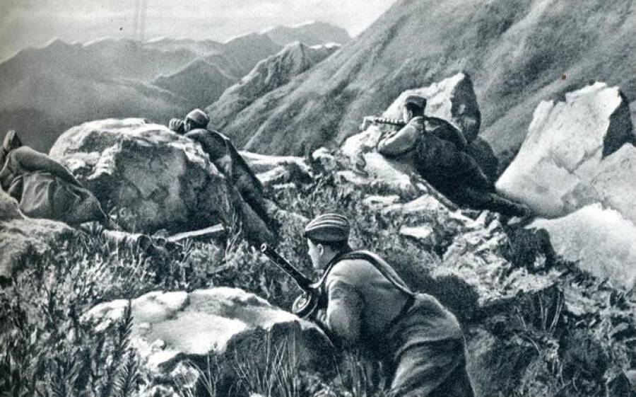 Кавказские тропы Победы: восхождение на Эльбрус