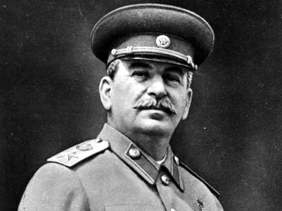 Краткий курс истории. Обращение Сталина к «братьям и сестрам»