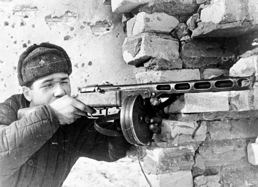 Маршал Кулик: автоматы, пушки и тягачи для Красной армии