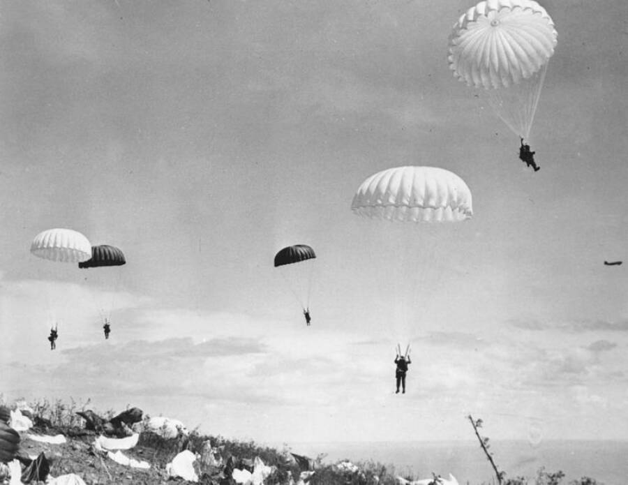 Спасительный ранец: история создания парашюта РК-1