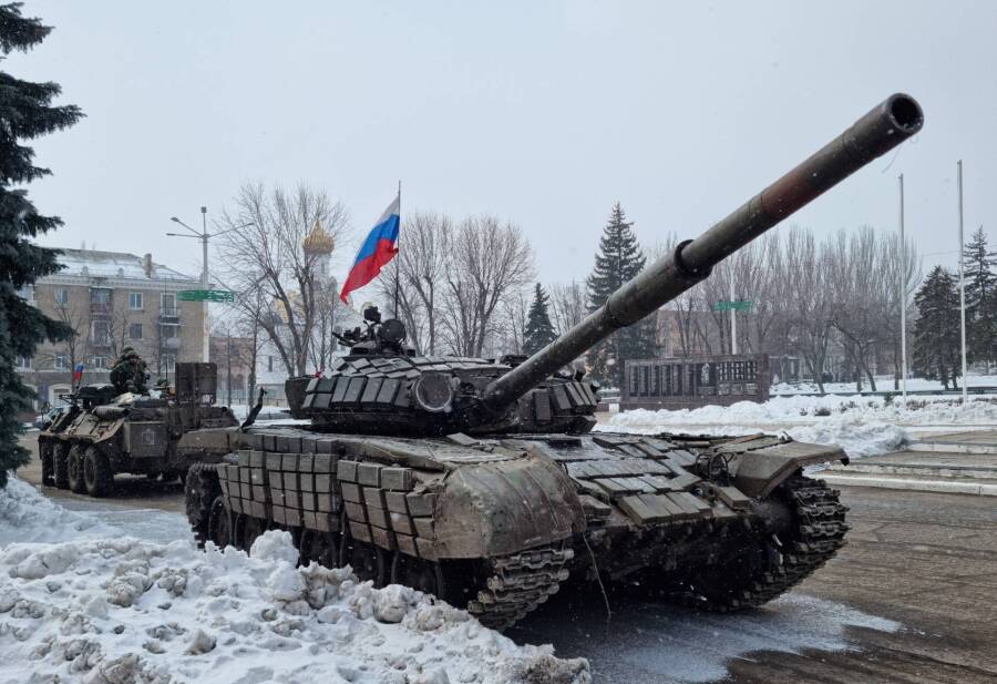Надежная броня Т-72. Бронетехника специальной военной операции на Украине