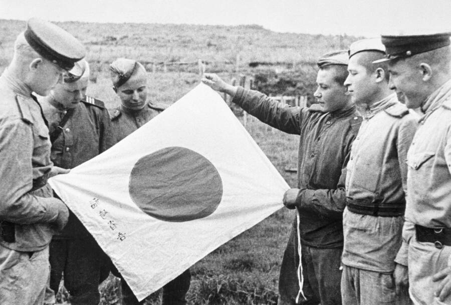День Победы над милитаристской Японией должен быть возвращен народу