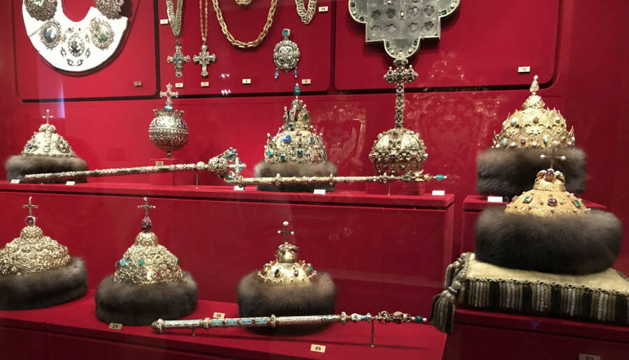 Пять музеев с бесценными ювелирными сокровищами, которые можно посетить по Пушкинской карте