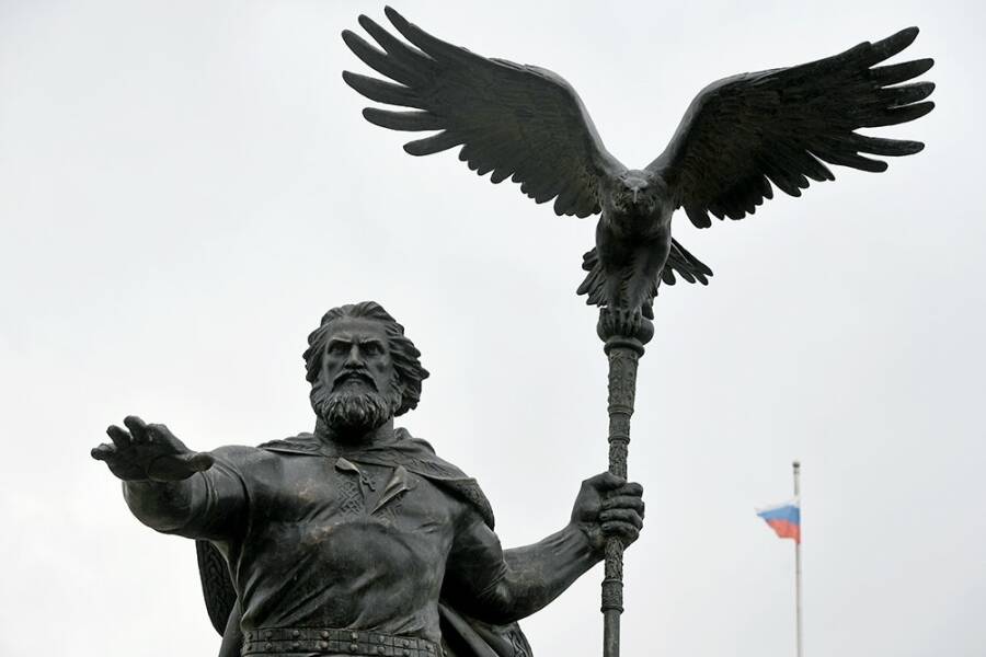 Сохраним нашу историческую родину! Россия в памятниках и достопримечательностях