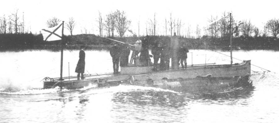 Миноносец №150 — будущий «Дельфин» — выходит на первые испытания, июнь 1903 года
