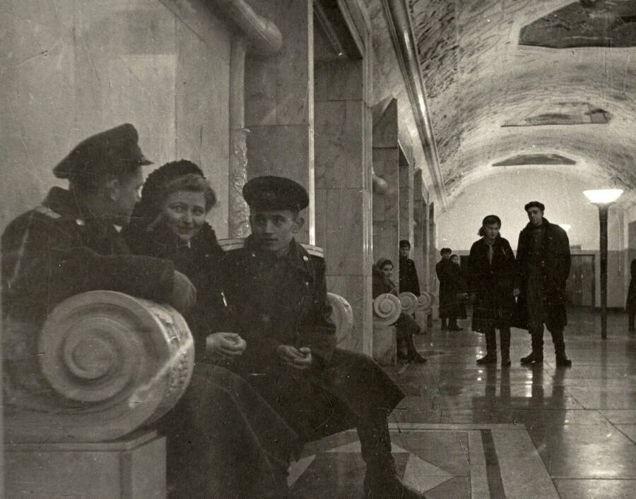 Станция метро «Новокузнецкая». 1943 год