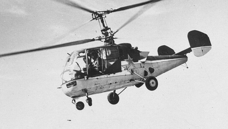 Палубный вертолет Ка-15 — первый из вертолетов конструкции Николая Камова, запущенный в серийное производство и принятый на вооружение