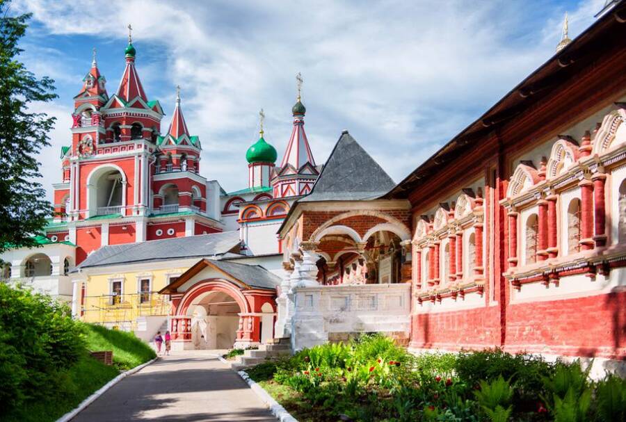 Саввино-Сторожевский монастырь недалеко от Звенигорода