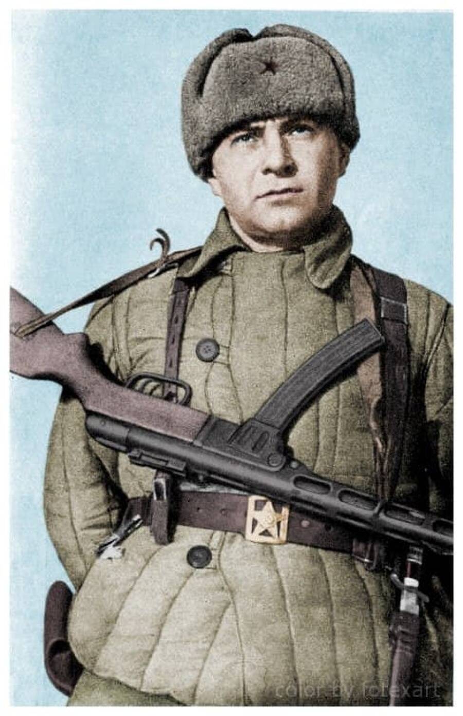 Цезарь Куников - майор, командир десантного отряда, захватившего плацдарм «Малая земля», Герой Советского Союза