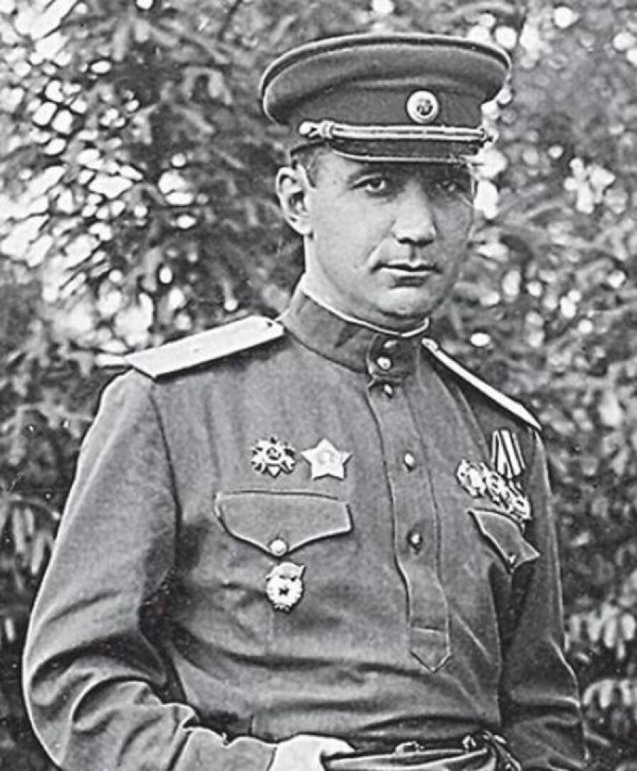 Генерал-майор Хаджи-Умар Мамсуров, 1944 год
