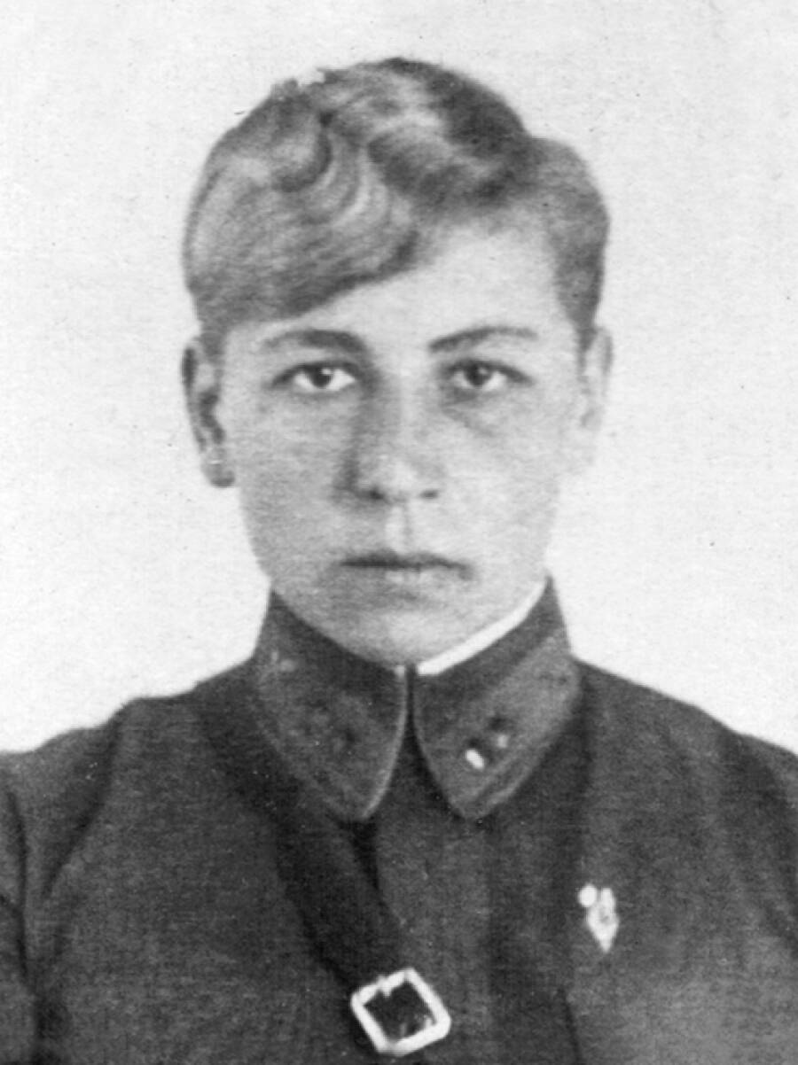 Младший летчик лейтенант Екатерина Зеленко, 1938 год