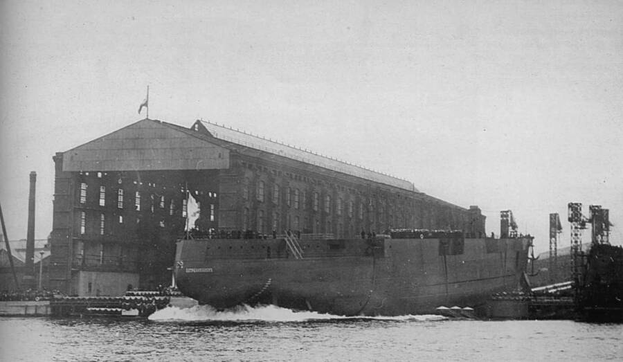 Спуск на воду линейного корабля «Петропавловск», Санкт-Петербург, Балтийский завод, 27 августа 1911 года