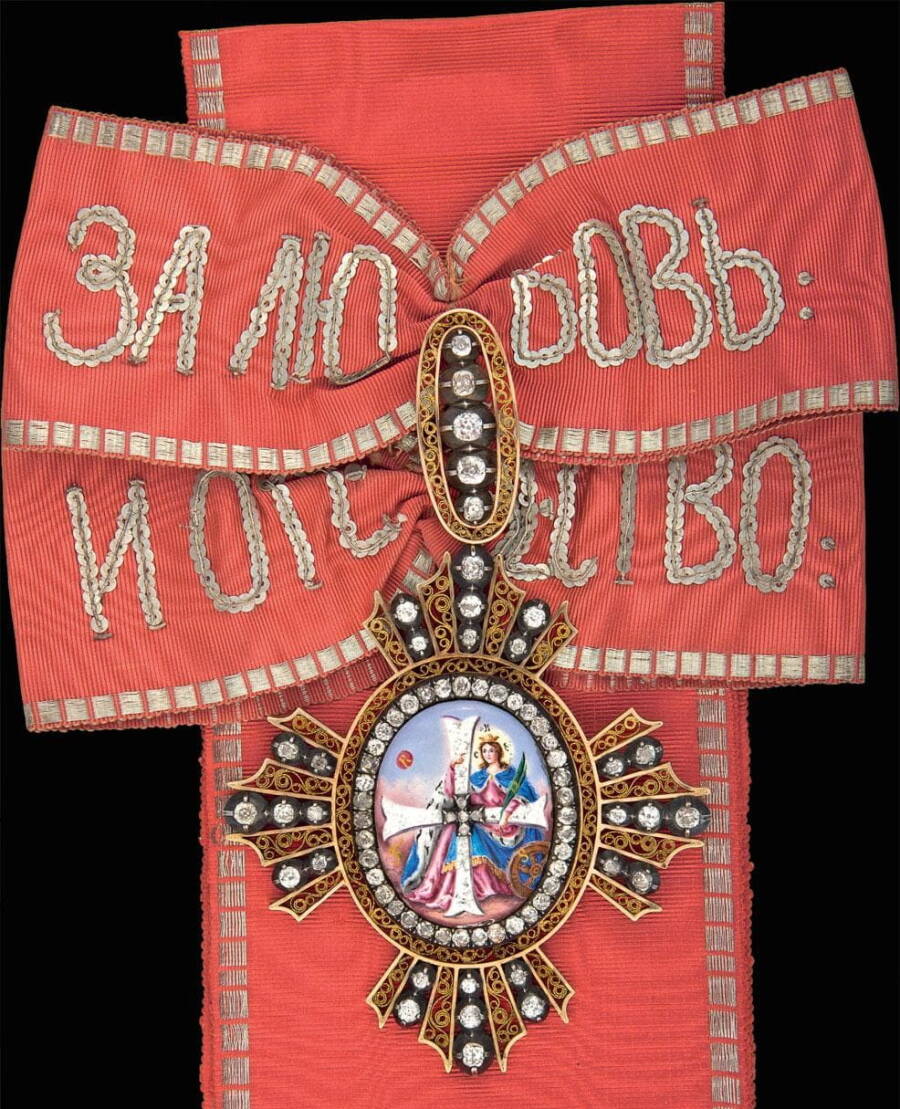 Знак Дамы большого креста ордена святой Екатерины на орденской ленте, вторая половина XIX века