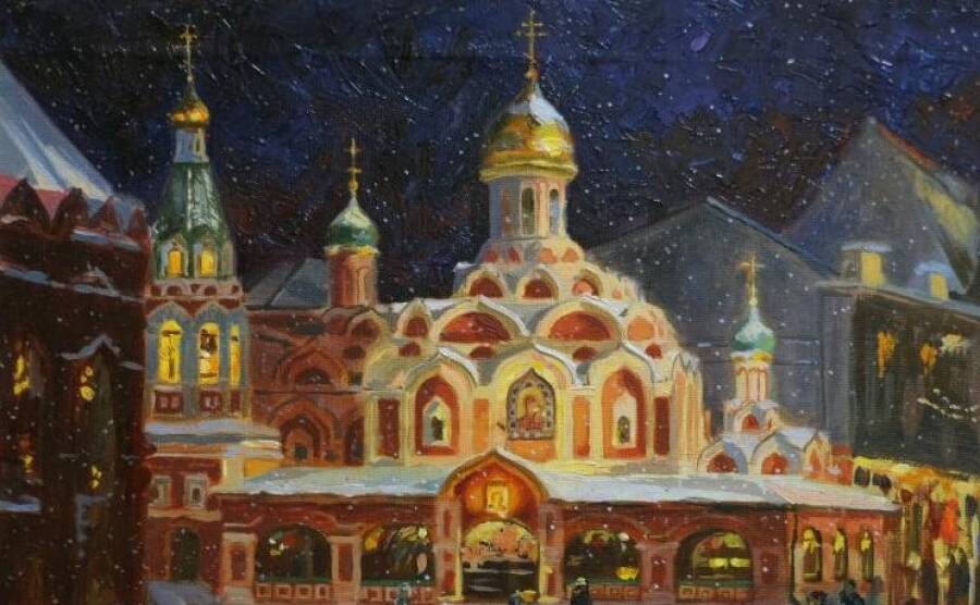 Казанский собор в Москве, возведенный в память о событиях 1612 года