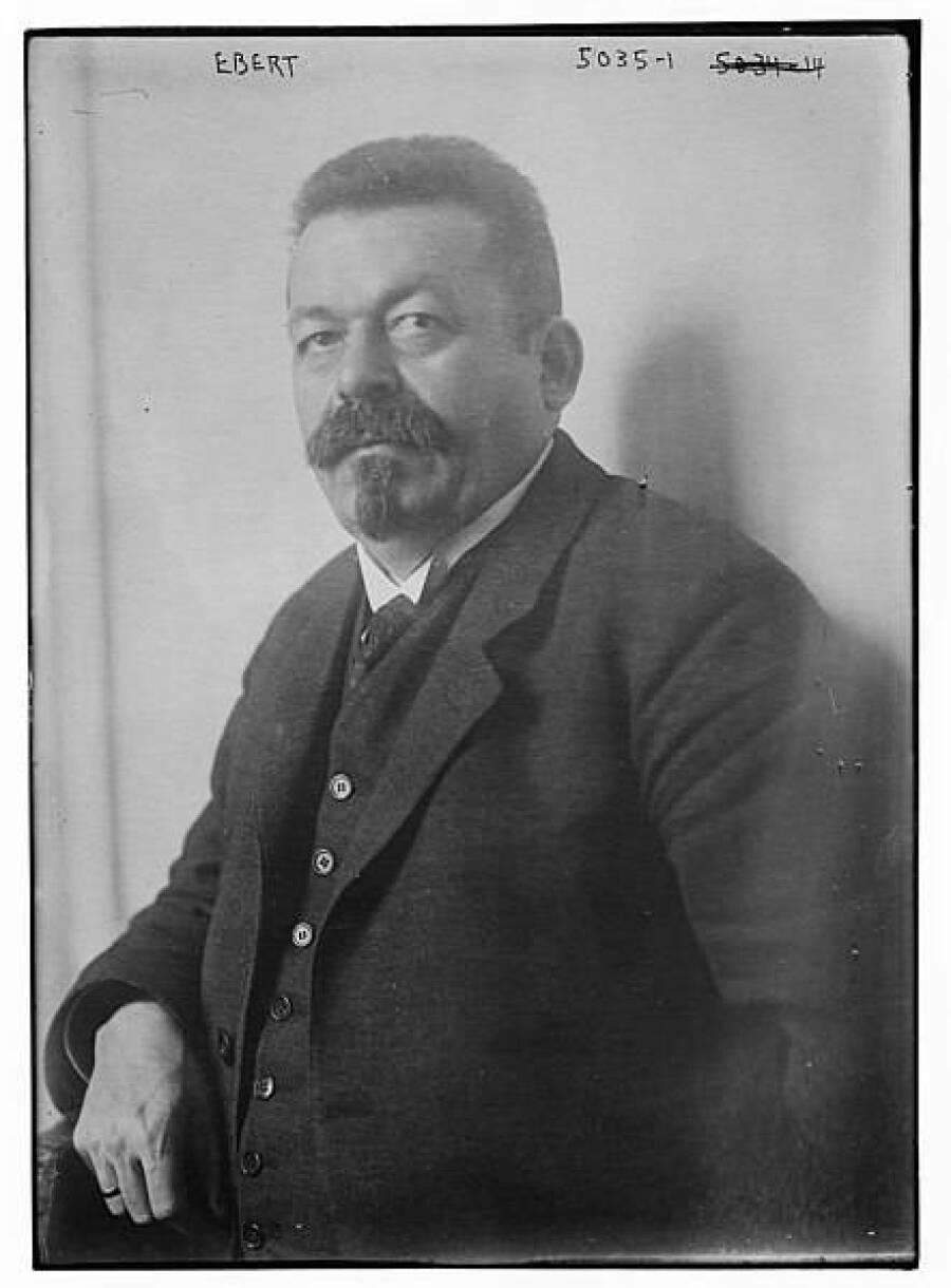 Первый рейхсканцлер Германии после Ноябрьской революции 1918 года, первый президент Германии Фридрих Эберт