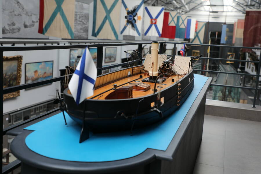 Модель канонерской лодки «Опыт», вид с кормы