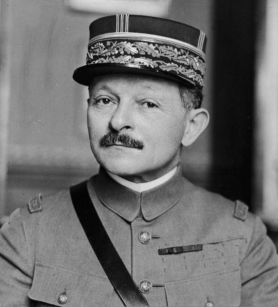 Французский генерал Максим Вейган
