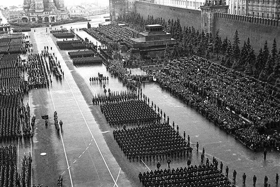 Парад Победы, 1945