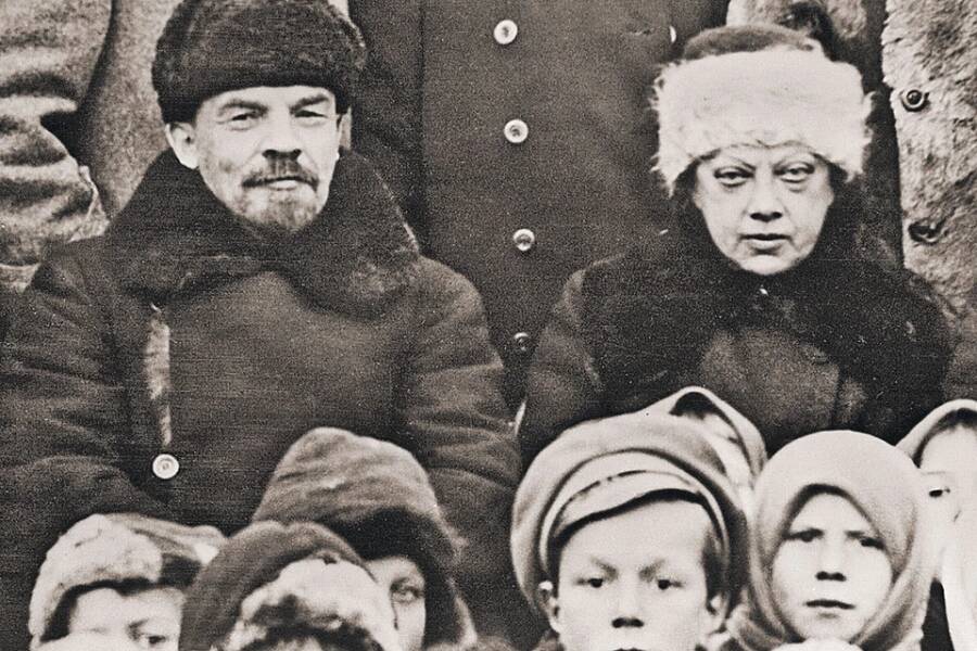 Ленин и Крупская в России после революции.