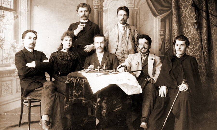 Редакция «Самарской газеты», 1895 год. Максим Горький – первый справа.