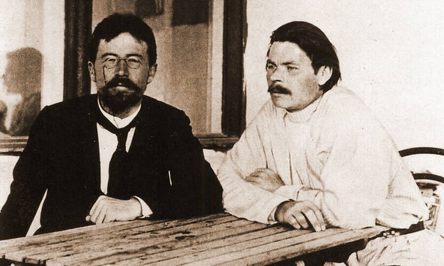 А.М. Горький в гостях у А.П. Чехова в Ялте, 1902 год. 