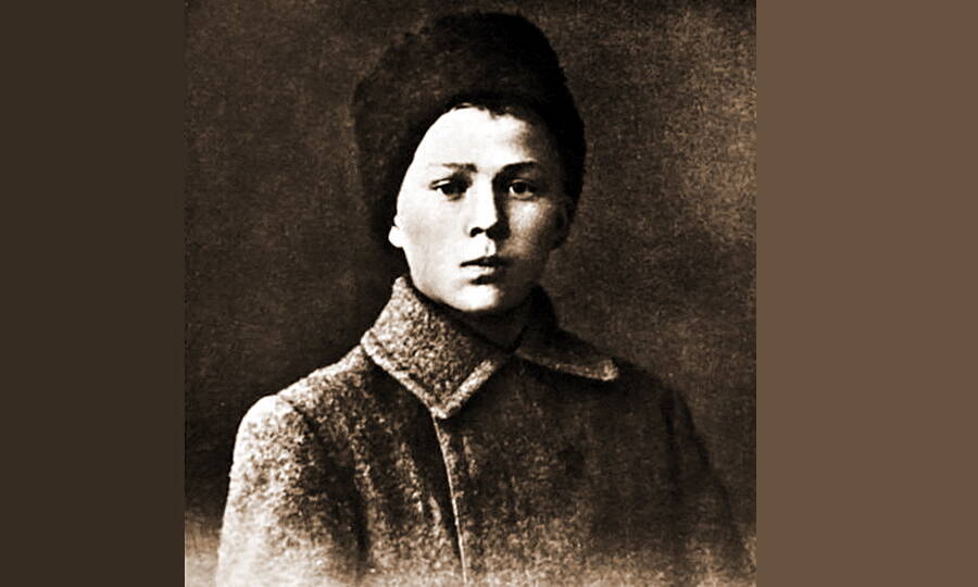 Красноармеец Аркадий Голиков. Арзамас, конец 1918 года.