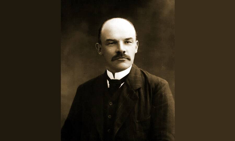  В.И. Ленин в Париже, 1910 год. 
