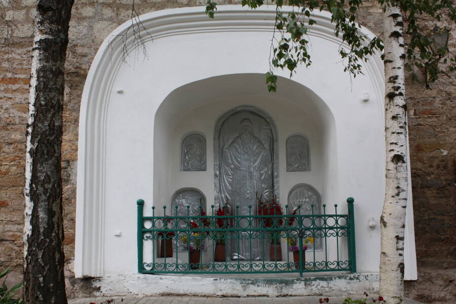 Место убийство Корнилия в Псково-Печерском монастыре.