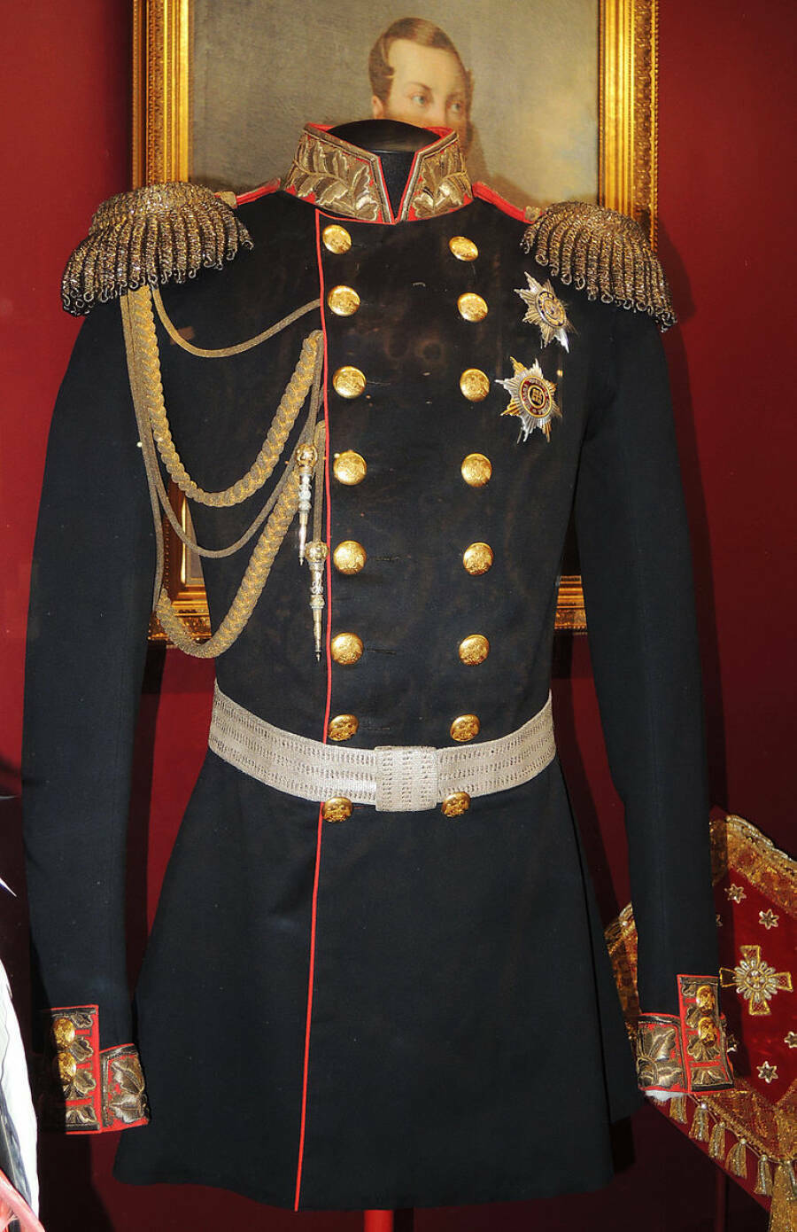 Коронационный мундир Александра II.