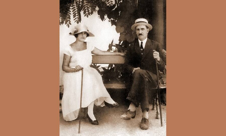  Александр Грин с женой Ниной Николаевной. Крым, 1926 год. 