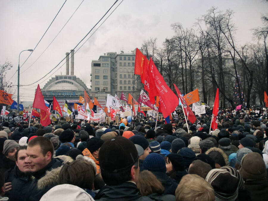 Митинг на Болотной площади в Москве. 