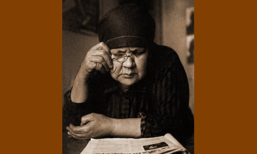  «Портрет матери». Фотограф А.М. Родченко, 1924 год. 