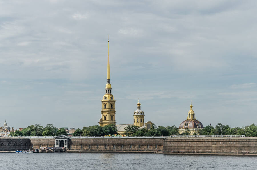 Петропавловская крепость в Санкт-Петербурге. Фото: «© Алексей Фёдоров, Wikimedia Commons» CC BY-SA 4.0