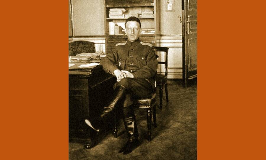 Член Чрезвычайной следственной комиссии Временного правительства Александр Блок, 1917 год. 