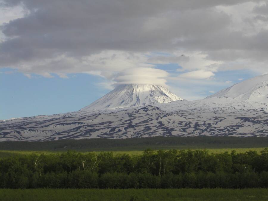 Ключевской вулкан (фото: Быкасов Валерий Егорович CC BY-SA 4.0)