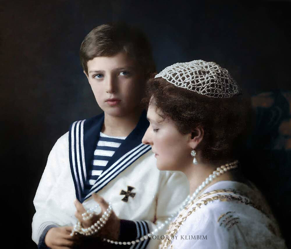 Александра Фёдоровна и царевич Алексей. Фото: Color by Klimbim 0.1