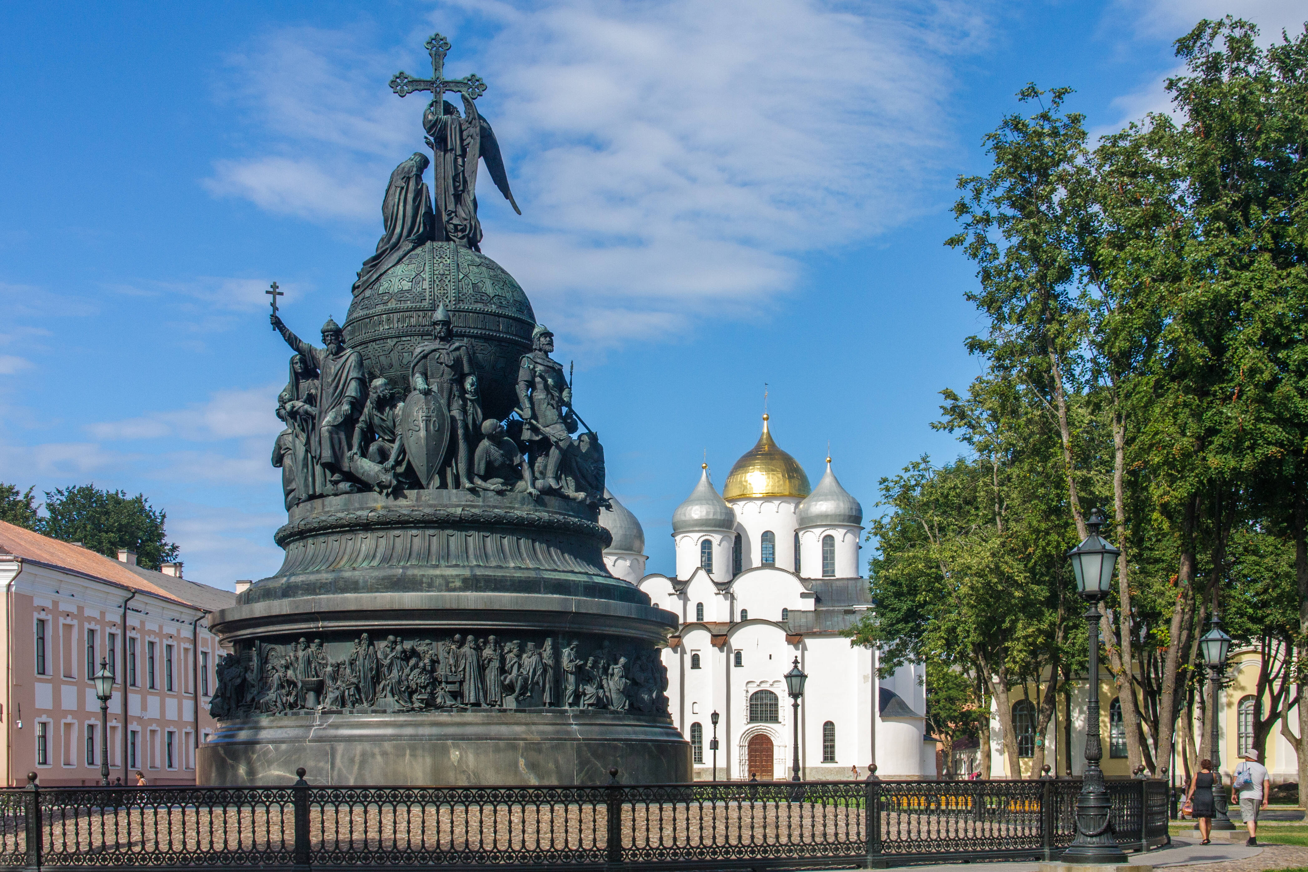 Памятник Тысячелетию России (фото: Andrey Gaverdovsky CC BY-SA 4.0)