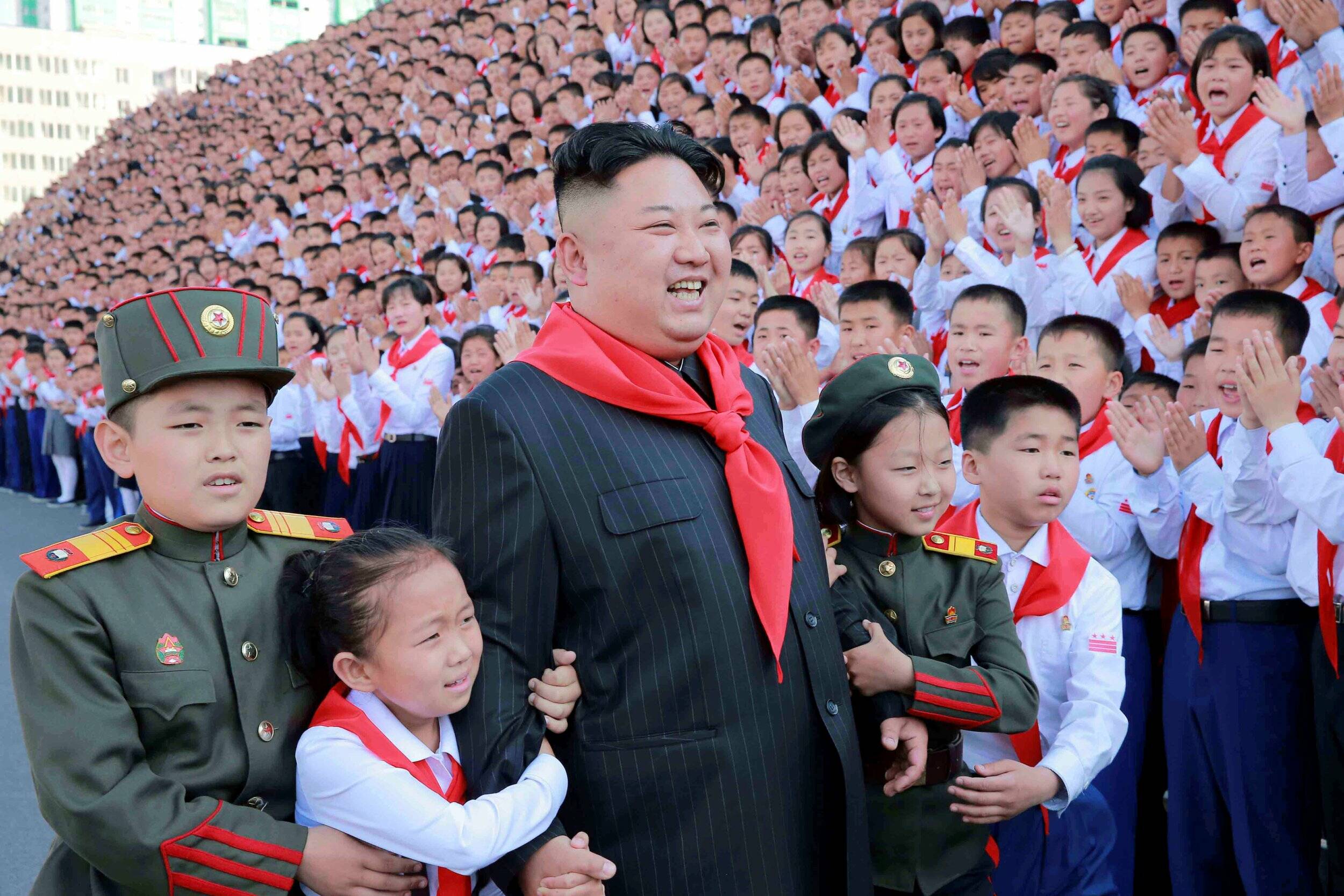 Ким Чен Ын и дети КНДР