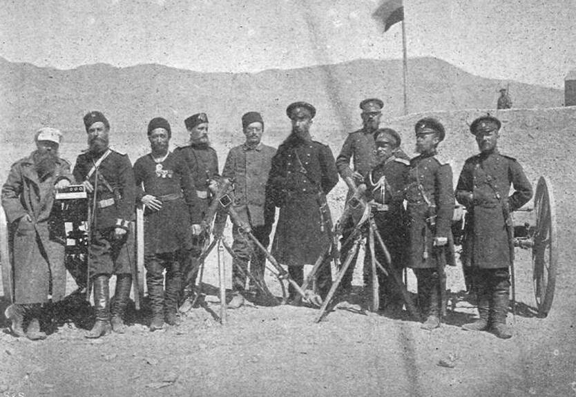 Участники Памирского похода 1890-х годов во главе с полковником Ионовым