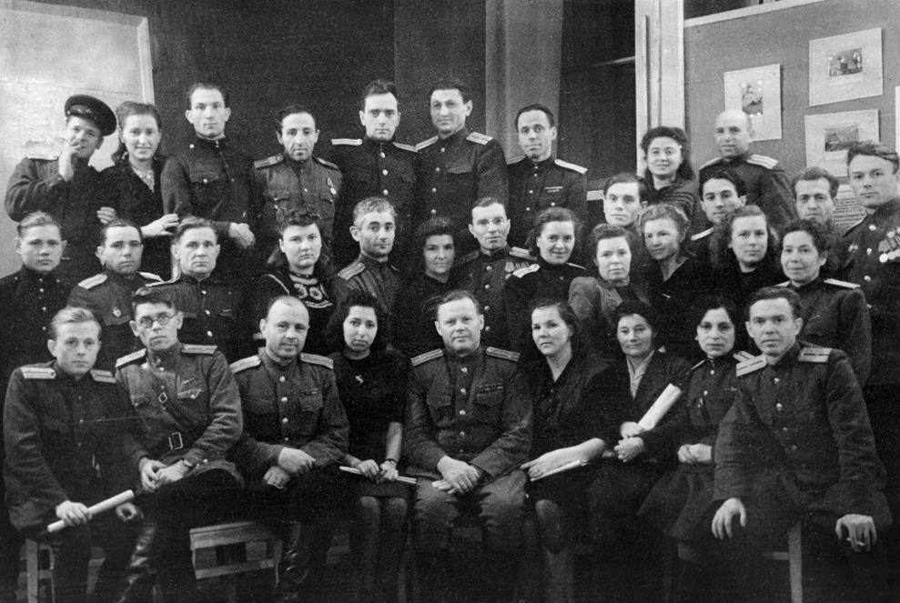 Опер-след-бригада во главе с полковником Майоровым. Фото 16 декабря 1947 года