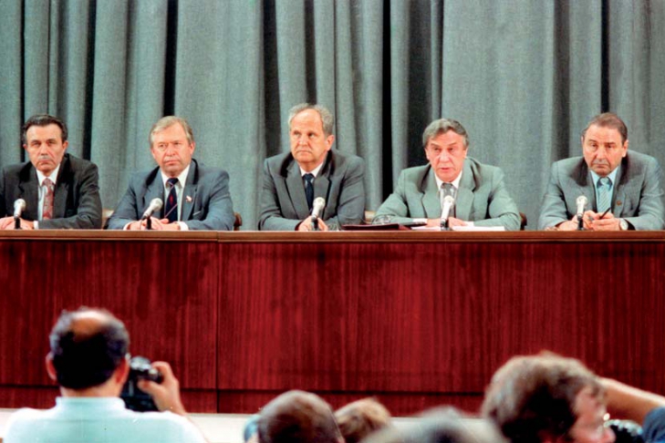 Что, если бы Горбачёв остался у власти?