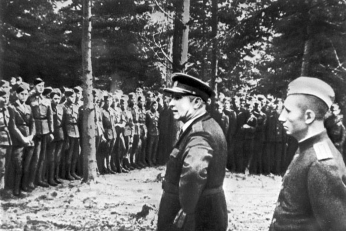 Батальон – бригада – корпус. Чехословацкие войска на советско-германском фронте