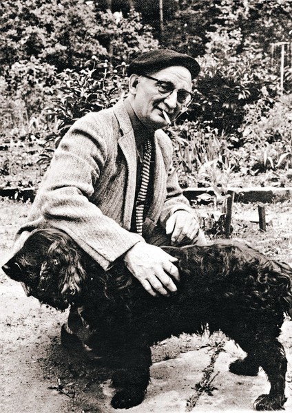 Вильям Фишер у себя на даче вскоре после возвращения из США, середина 1960-х