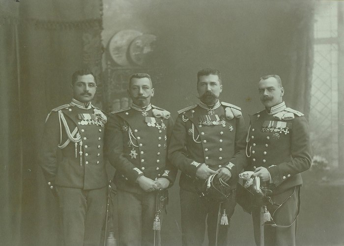 Офицеры Лейб-Гвардии Волынского полка