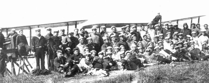 Летчики и техники отряда гидросамолетов Дальневосточной военной флотилии, принимавшие участие в конфликте на КВЖД в 1929 году