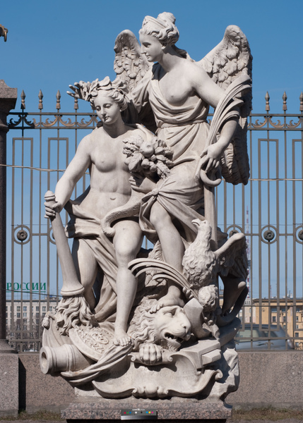 Скульптурная группа «Аллегория Ништадтского мира» («Мир и Победа») работы итальянского скульптора Пьетро Баратта из коллекции скульптуры Летнего сада в Санкт-Петербурге, 1722 год